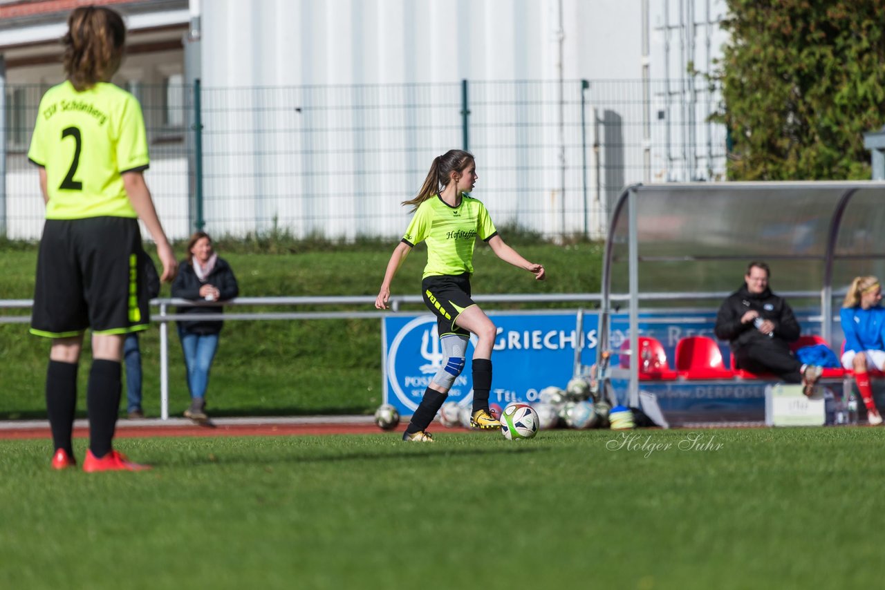 Bild 52 - B-Juniorinnen TSV Schoenberg - Holstein Kiel : Ergebnis: 0:23